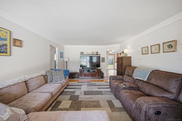 27481 Cosgrove Drive, Warren, MI 48092