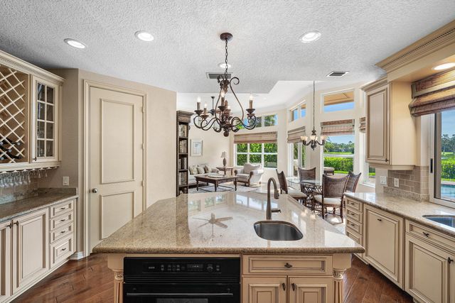 221 THORNTON Drive, Palm Beach Gardens, FL 33418