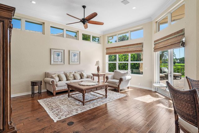 221 THORNTON Drive, Palm Beach Gardens, FL 33418