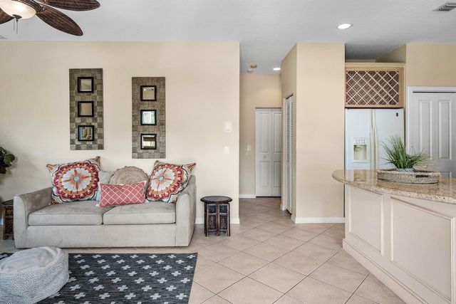 221 THORNTON Drive, Palm Beach Gardens, FL 33418