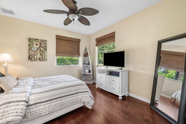 221 THORNTON Drive, Palm Beach Gardens, FL 33418