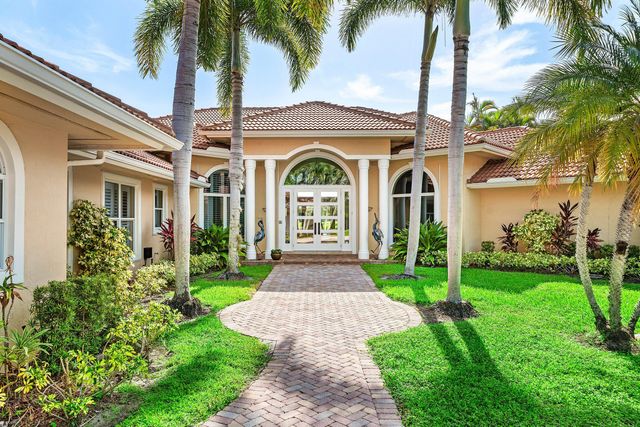 221 THORNTON Drive, Palm Beach Gardens, FL 33418
