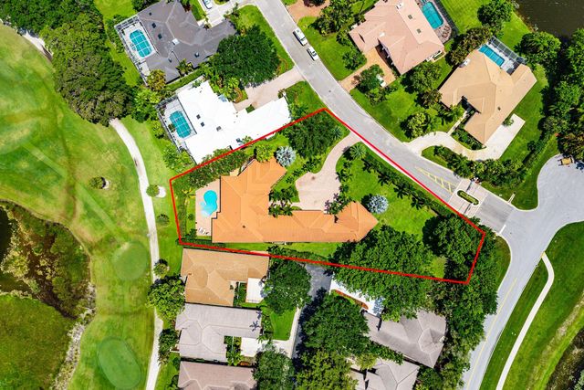 221 THORNTON Drive, Palm Beach Gardens, FL 33418
