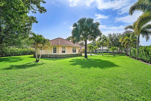 221 THORNTON Drive, Palm Beach Gardens, FL 33418