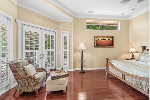 221 THORNTON Drive, Palm Beach Gardens, FL 33418