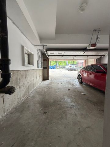 2355 W Harrison Street GDN, Chicago, IL 60612