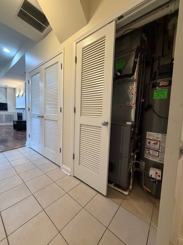 2355 W Harrison Street GDN, Chicago, IL 60612