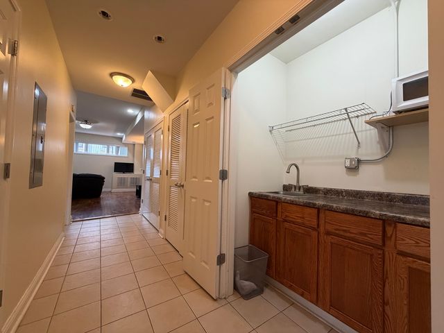 2355 W Harrison Street GDN, Chicago, IL 60612