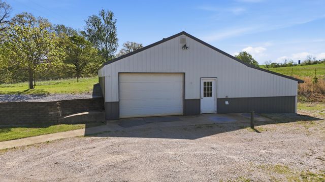 5619 Farm Road 2265, Seligman, MO 65745