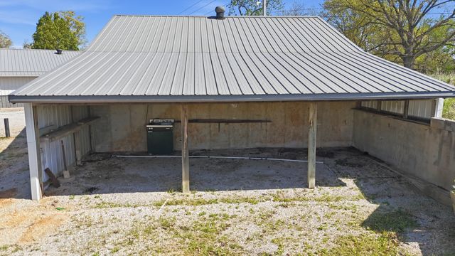 5619 Farm Road 2265, Seligman, MO 65745