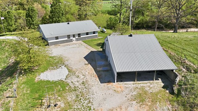 5619 Farm Road 2265, Seligman, MO 65745