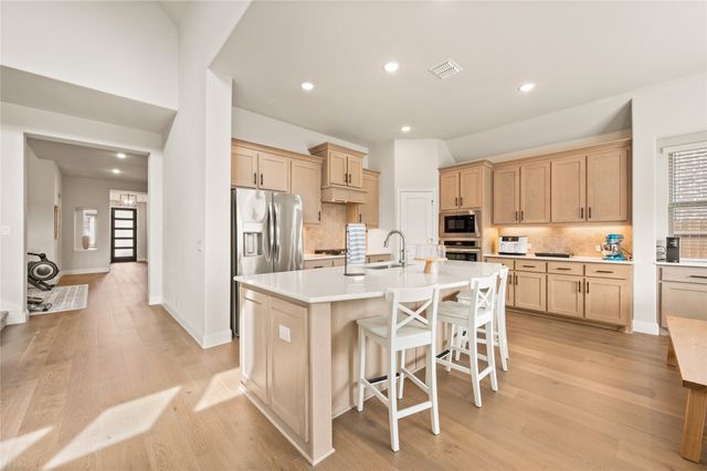 1003 Moss Grove Trail, Justin, TX 76247