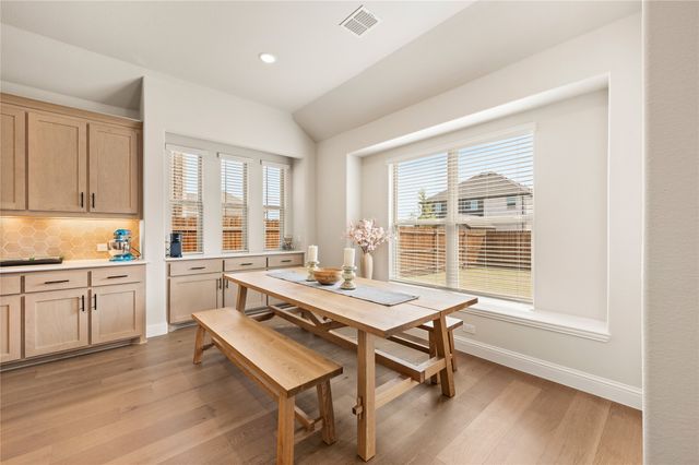 1003 Moss Grove Trail, Justin, TX 76247