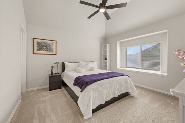 1003 Moss Grove Trail, Justin, TX 76247