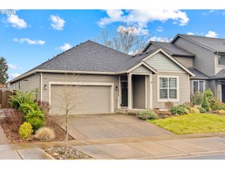 142 N 35TH Pl, Cornelius, OR 97124