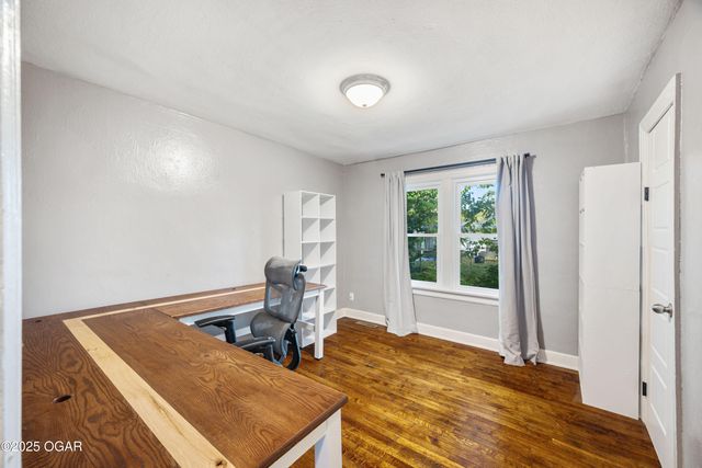 310 N Maple Avenue, Joplin, MO 64801