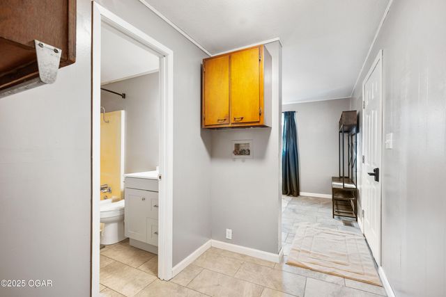 310 N Maple Avenue, Joplin, MO 64801