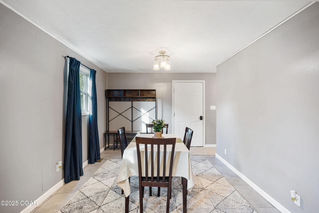 310 N Maple Avenue, Joplin, MO 64801