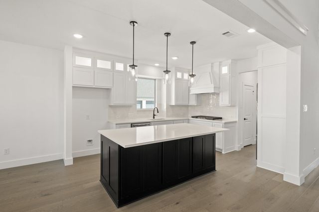 1813 Briarwood Way, Midlothian, TX 76065