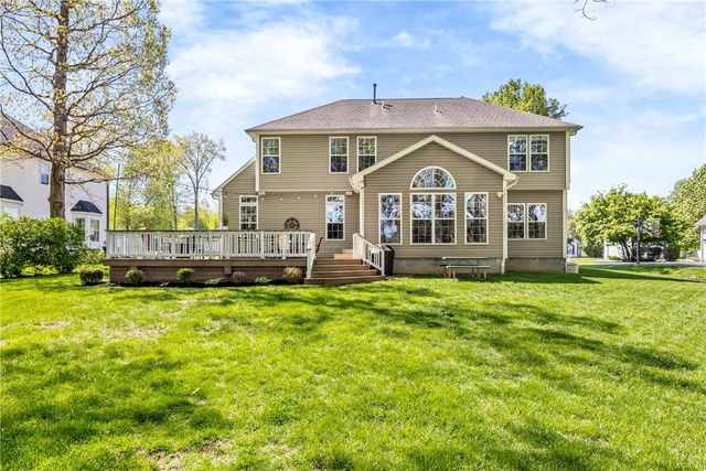 536 Deer Haven Drive, Webster, NY 14580