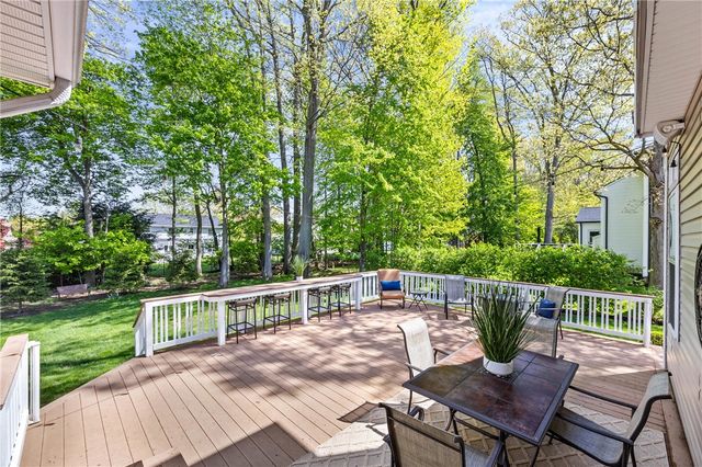 536 Deer Haven Drive, Webster, NY 14580