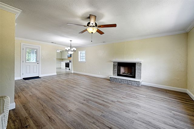 2619 E Seagoville Road, Seagoville, TX 75159