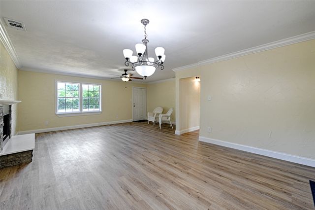 2619 E Seagoville Road, Seagoville, TX 75159