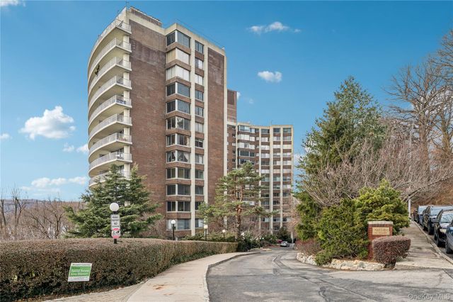 4455 Douglas Avenue 12F, Bronx, NY 10471