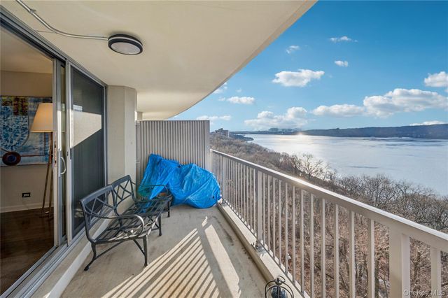 4455 Douglas Avenue 12F, Bronx, NY 10471