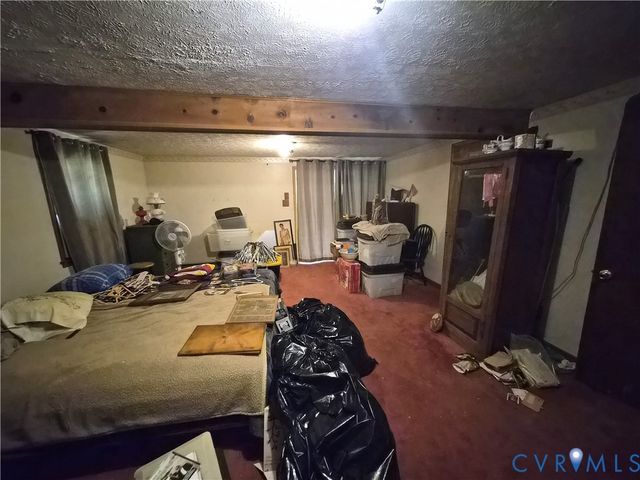 9528 Old Stage Rd, Prince George, VA 23875