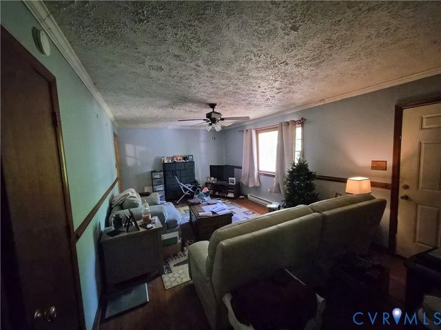 9528 Old Stage Rd, Prince George, VA 23875