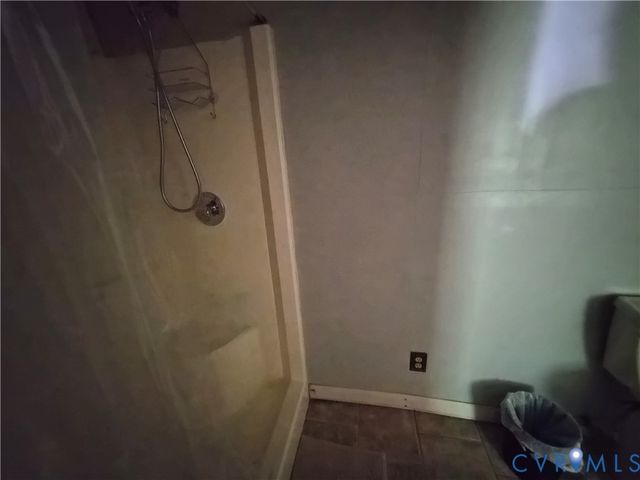 9528 Old Stage Rd, Prince George, VA 23875