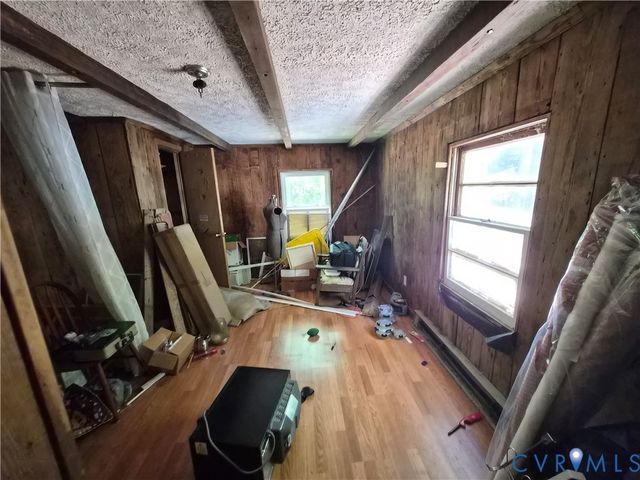 9528 Old Stage Rd, Prince George, VA 23875