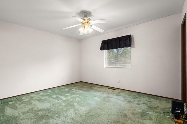 3081 Parkwood Place, Crown Point, IN 46307