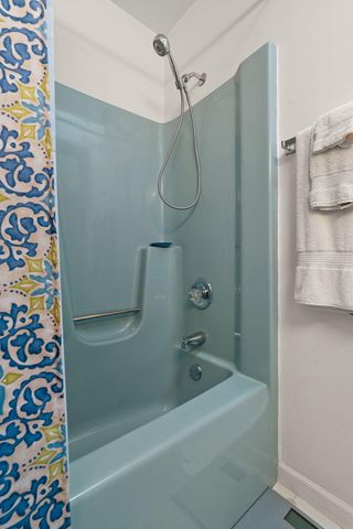 3081 Parkwood Place, Crown Point, IN 46307