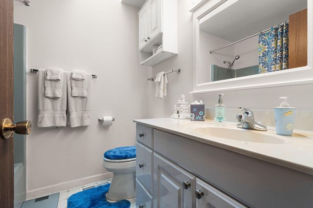 3081 Parkwood Place, Crown Point, IN 46307
