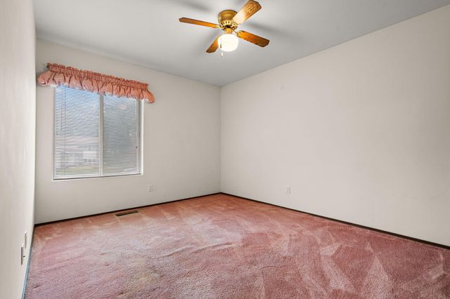 3081 Parkwood Place, Crown Point, IN 46307