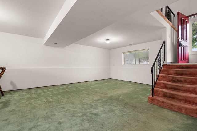 3081 Parkwood Place, Crown Point, IN 46307