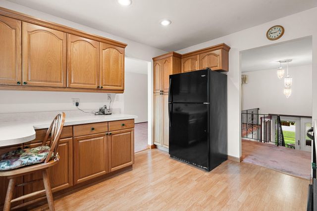 3081 Parkwood Place, Crown Point, IN 46307