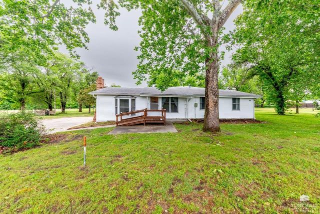 11505 Military Trail Road, St. George, KS 66535
