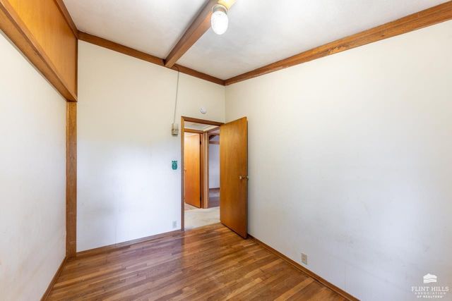 11505 Military Trail Road, St. George, KS 66535