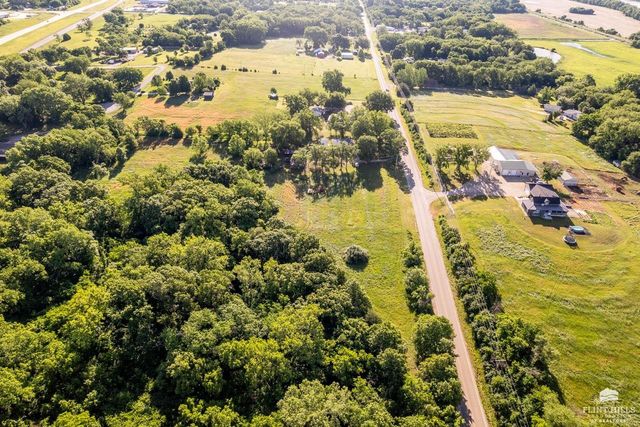 11505 Military Trail Road, St. George, KS 66535