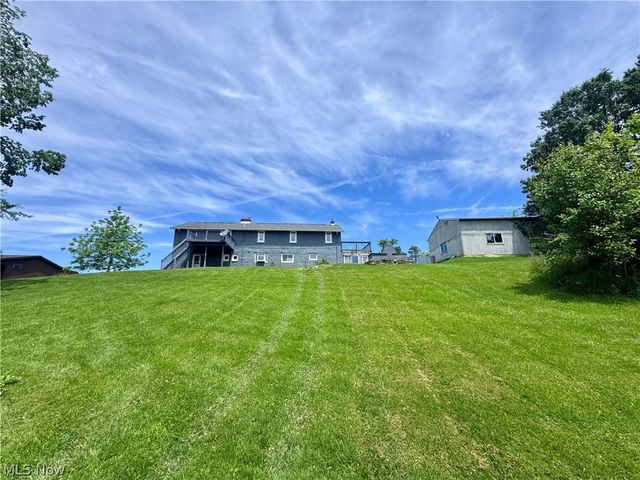 887-889 Colony Drive, Aurora, OH 44202