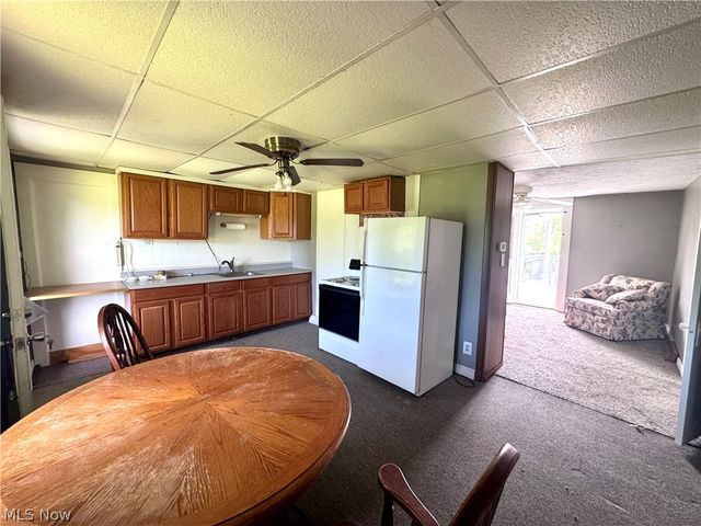 887-889 Colony Drive, Aurora, OH 44202