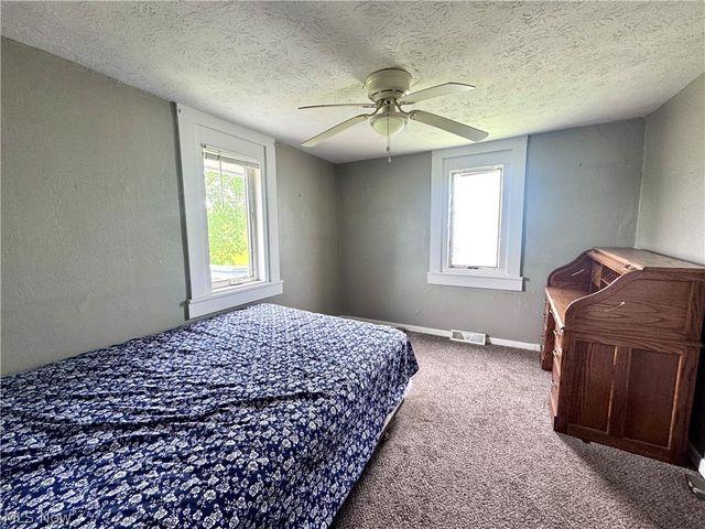 887-889 Colony Drive, Aurora, OH 44202