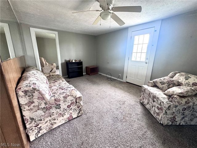 887-889 Colony Drive, Aurora, OH 44202
