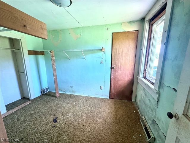 887-889 Colony Drive, Aurora, OH 44202