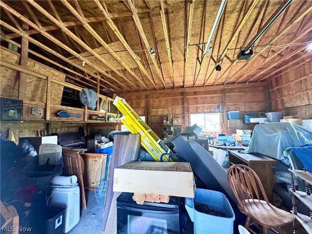 887-889 Colony Drive, Aurora, OH 44202