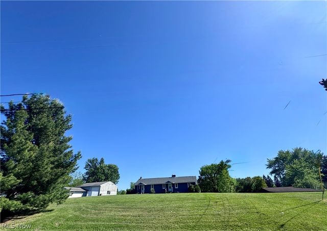 887-889 Colony Drive, Aurora, OH 44202