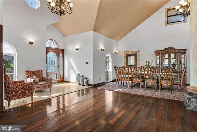 1076 INDIAN CV, Auburn, PA 17922